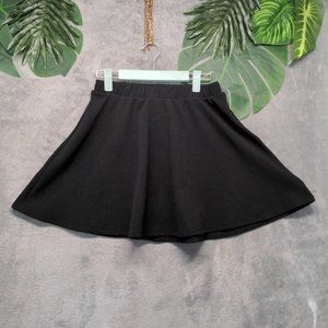 🍑RUE 21 Women Flare Knit Skirt Casual Walking Solid Black SMALL(4-6)